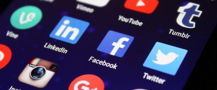 Blijk van interactie met meeryoutube live reacties Blijk van interactie met meeryoutube live reacties